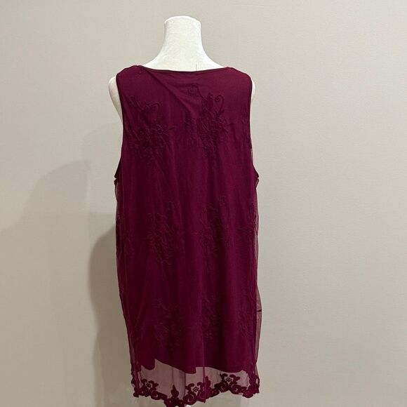 Lane Bryant Plus Size Embroidered  Lace Sleeveless Top Size 18 - Picture 3 of 5